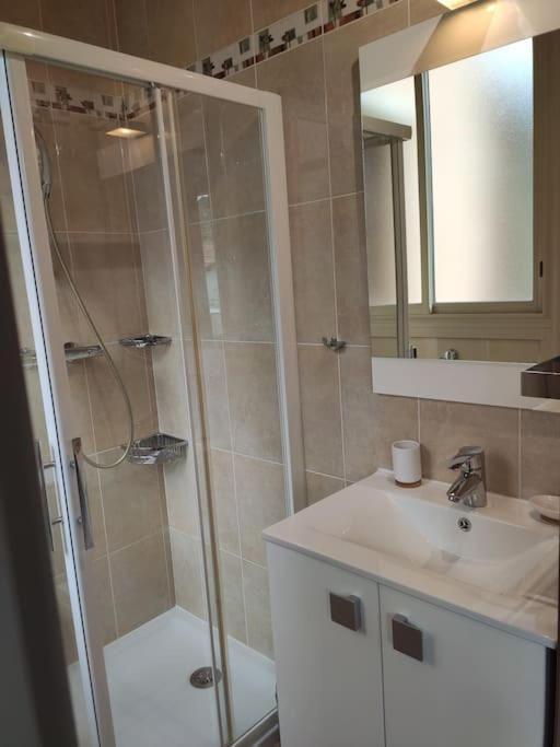 Apartment Belles Prestations En Cevennes Chamborigaud